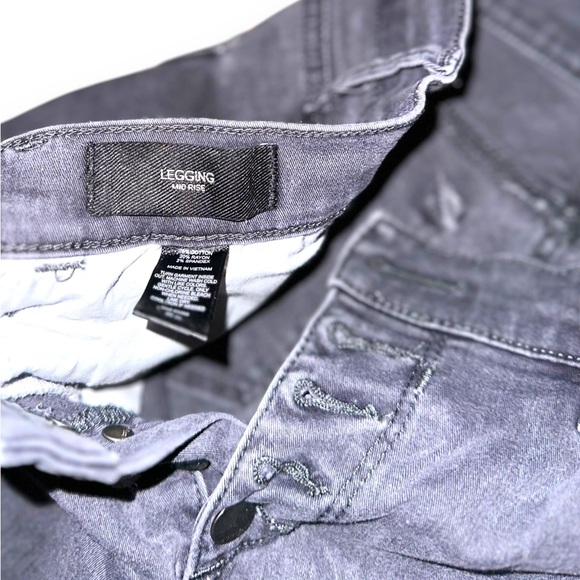 Express Womens Size 8 Regular Skinny Mid Rise Grey Denim Jeans Leggings - Picture 10 of 13